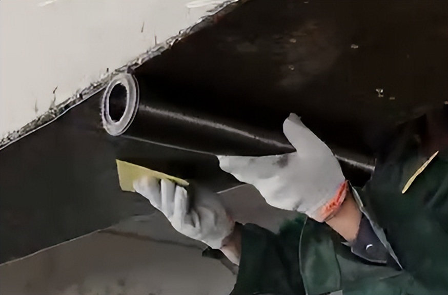 碳纖維布粘貼加固施工：規范操作與質量把控要點